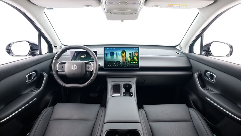 Com um exclusivo cartão NFC, o motorista pode entrar no carro usando apenas seu celular.

/Fotos: Divulgação