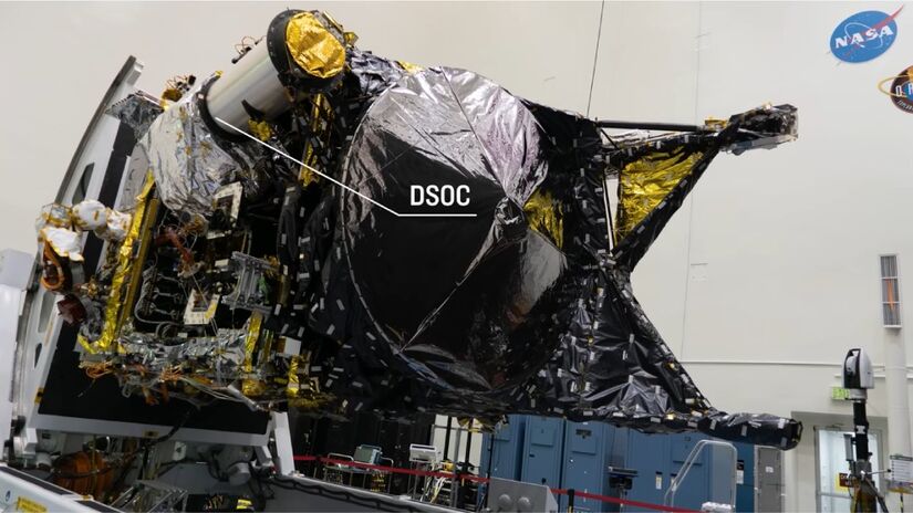 A tecnologia de comunicação a laser do projeto DSOC promete revolucionar a troca de dados entre a Terra e missões interplanetárias