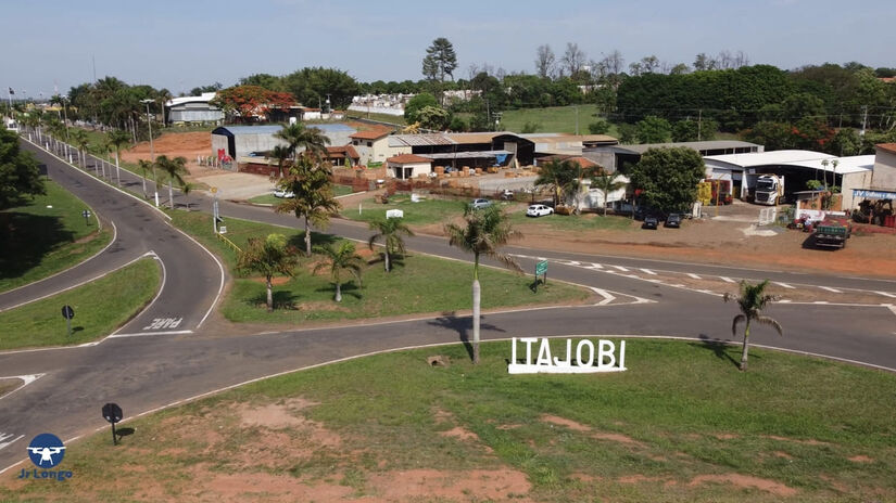 Itajobi possui cerca de pouco mais de 15 mil habitantes, segundo o último levantamento do IBGE em 2022. Reprodução/YouTube