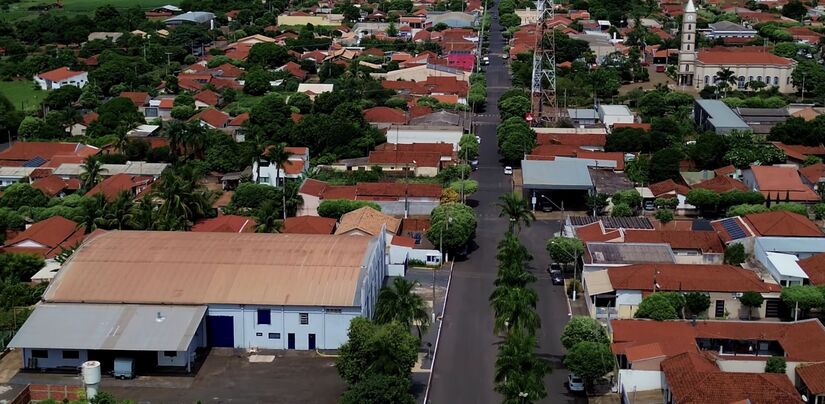 União Paulista: Com cerca de 1.600 habitantes, é a maior entre as cinco menores cidades paulistas, conhecida pela tranquilidade e forte senso de comunidade.
Reprodução/YouTube

