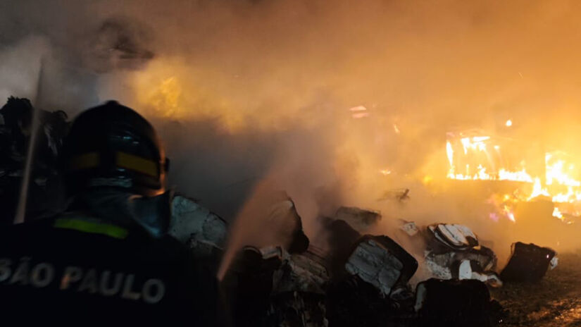 Ocorrência foi registrada na região de Cubatão, no litoral de São Paulo.