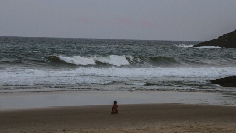 A cidade costuma ter dias ensolarados, mar azul-turquesa e um vento refrescante, sendo um dos destinos mais interessantes para se conhecer na Bahia - (Murillo Molissani/Pexels)