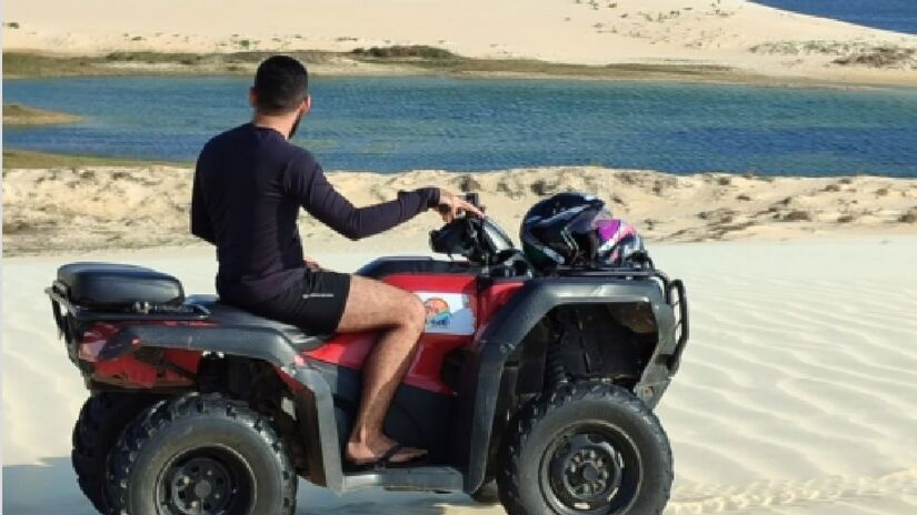 Nos Lençóis Piuaienses é permitido andar de quadriciclo. Imagem: Reprodução: Instragram quadriaventuras