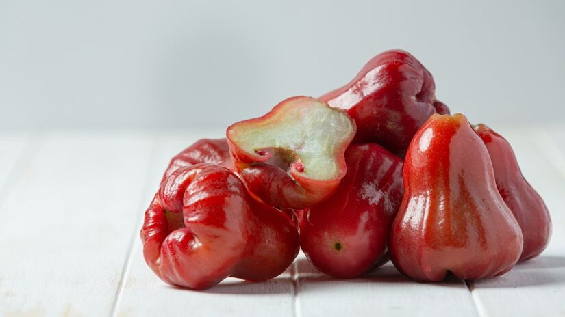 Rico em antioxidantes, o jambo ajuda a proteger os vasos sanguíneos e prevenir doenças do coração