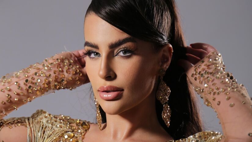 Mari Marquini leiloou um tapa-sexo entre assinantes de sua página de conteúdo adulto.