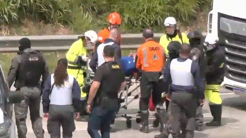 Crime aconteceu no quilômetro 44, altura de Itapecerica da Serra, na Grande São Paulo / Reprodução/TV Band