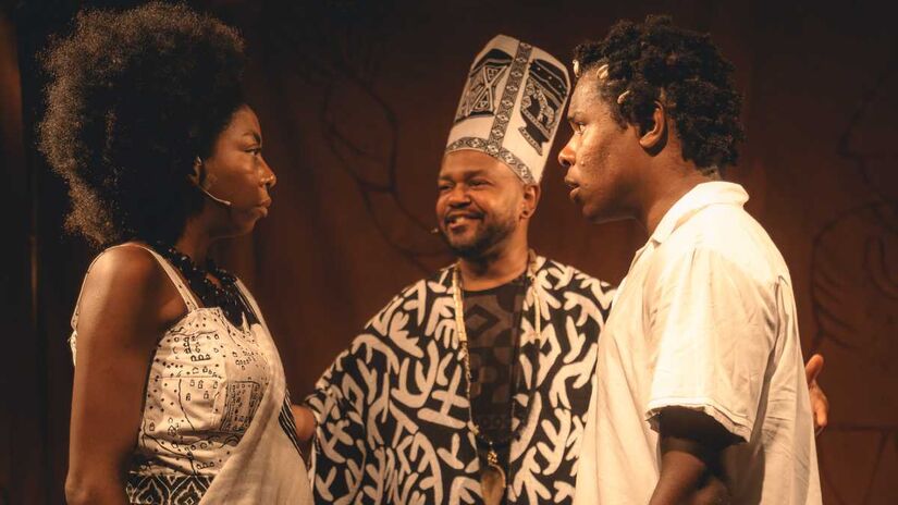 A narrativa imagina um encontro entre o garoto Rolihlahla, nome de nascimento de Mandela, e sua neta Zoe, cruzando tempos distintos para revelar as experiências que moldaram o futuro líder.