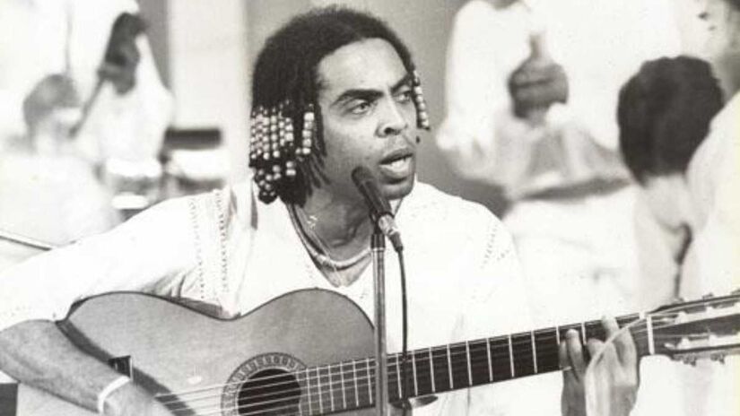 Transformada em musical negro, a montagem, com o mesmo nome da canção e livremente inspirada na obra do artista baiano, estreará no dia 3 de janeiro, no Teatro Claro, em São Paulo.