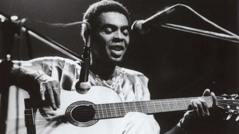 Espetáculo revisita o clássico apresentado pela primeira vez no Festival da Música Popular Brasileira da TV Record, em 1967, quando alcançou o segundo lugar. Fotos: Divulgação