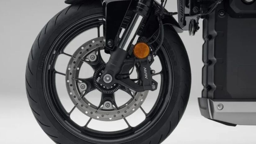 Com até 153 km de autonomia e 68 cv, a Honda MN7 estreia uma era de eletrificação mais robusta para as duas rodas | Divulgação