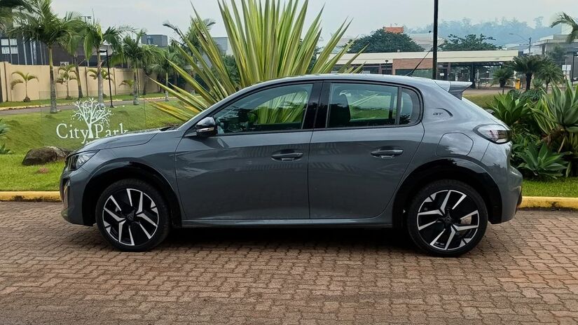 208 expressa seu magnetismo por meio do design, do desempenho e da tecnologia.

/Foto: Daniel Dias/Flashmotors