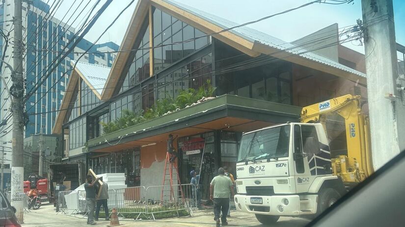 Outback está em construção na zona oeste de São Paulo/Bruno Hoffmann