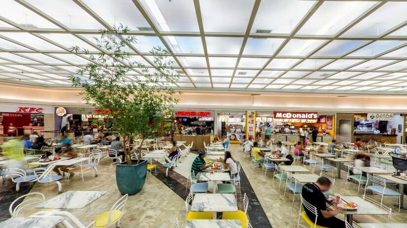 Localizado no distrito de Cidade Líder, o espaço foi inaugurado em 1991, tendo sido o segundo centro de compras da zona leste da Capital - (Divulgação/Shopping Aricanduva)