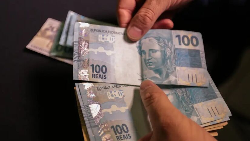 A medida fortalece o consumo, estimula a economia local e reduz desigualdades regionais (Fotos: Marcelo Casal Jr/Agência Brasil)