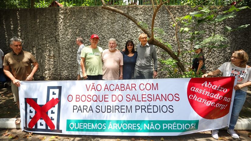 Suplicy e vereadores participaram da manifestação/Divulgação