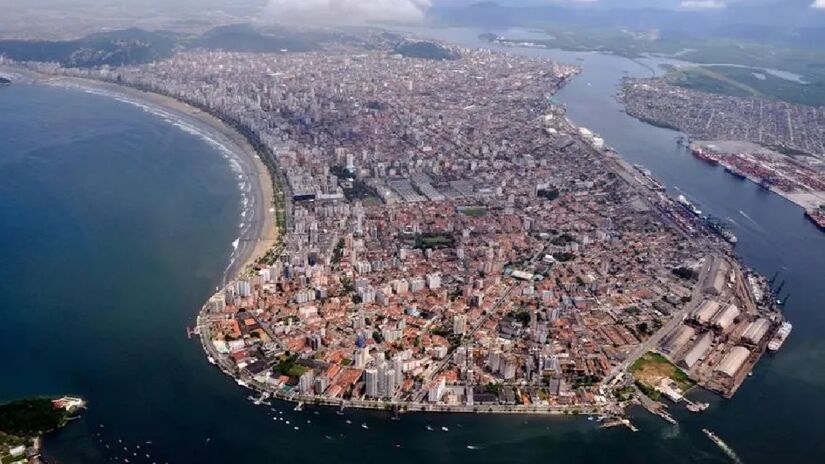 A pesquisa da Universidade de São Paulo (USP) apontou que o nível do mar paulista subiu 20 cm desde 1950- (Divulgação/PMS)