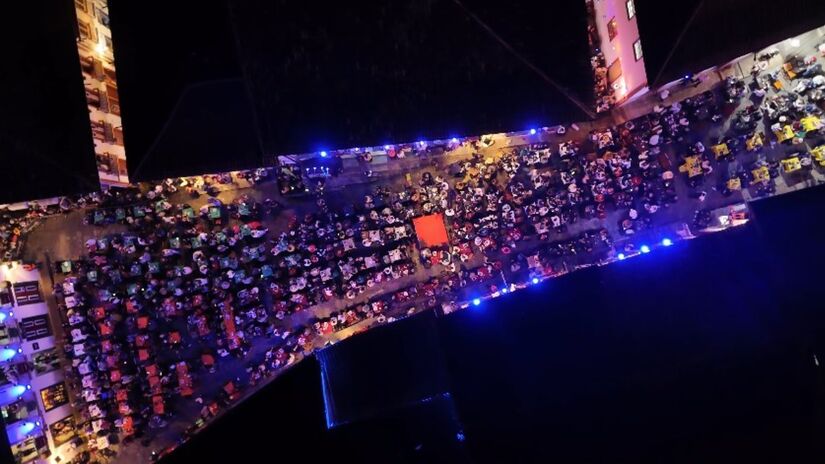 Vesperata nasceu de uma tradição antiga do século 19, e hoje reúne multidões na Rua da Quitanda