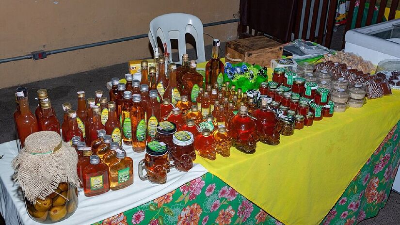 O cambuci é muito usado na produção de geleias, chás, cachaças, sucos, sorvetes e licores (Foto: Webysther/Wikimedia Commons)