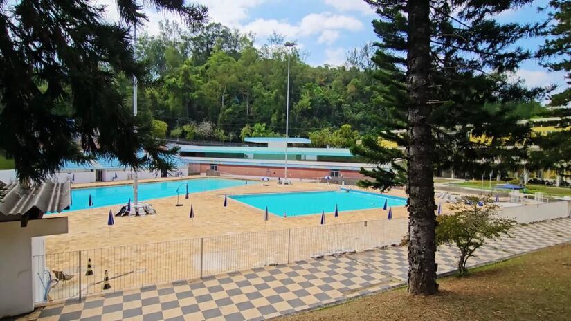 As águas de Águas de Lindóia são famosas por sua composição especial: naturalmente radioativas e com alta qualidade mineral