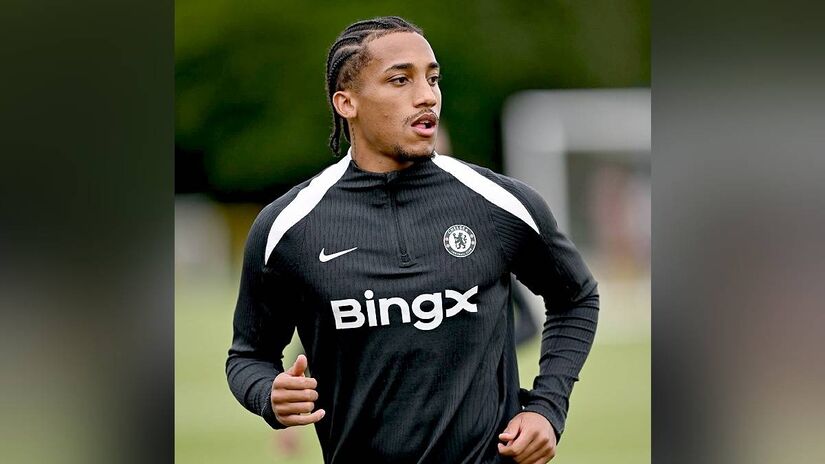 João Pedro (Chelsea) disputa por uma vaga na seleção da temporada.

/Foto: Reprodução/Instagram