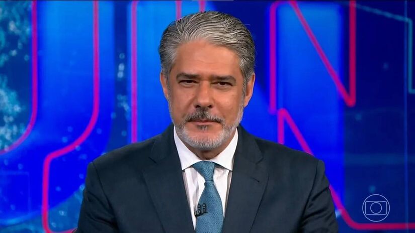 Já Bonner, que permanece na emissora, terá uma rotina mais leve. Ele será parceiro de Sandra Annenberg no Globo Repórter e passará a receber R$ 200 mil mensais. O jornalista se despediu oficialmente do Jornal Nacional no dia 31 de outubro de 2025.