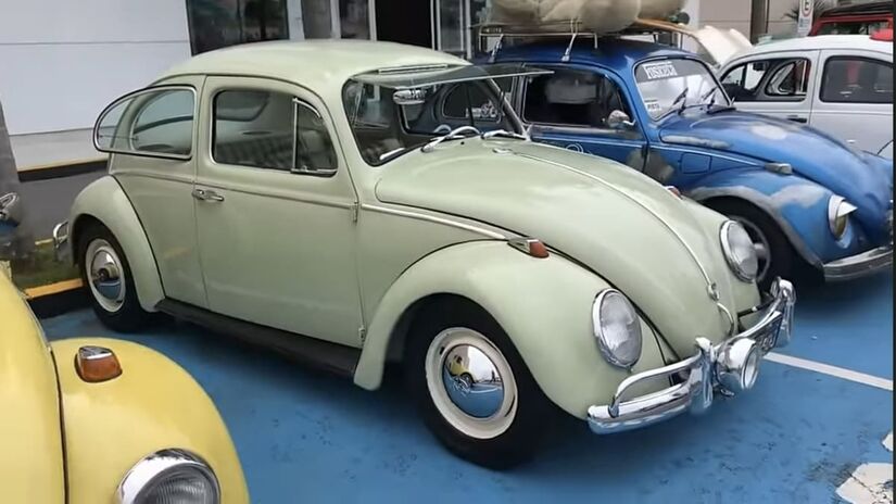 Ao longo do tempo o modelo passou por várias transformações - Reprodução/YouTube