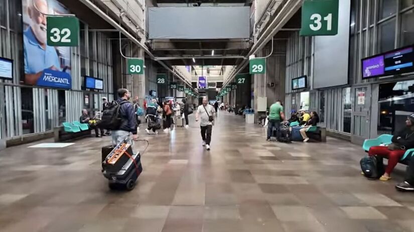 Ter aten&ccedil;&atilde;o redobrada na bagagem &eacute; fundamental - Reprodu&ccedil;&atilde;o/YouTube