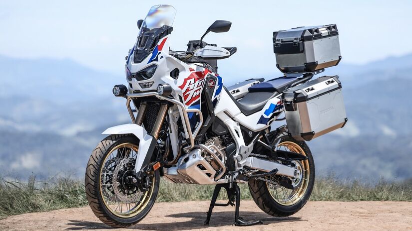 Sistema oferece amortecimento otimizado em todas as condi&ccedil;&otilde;es de pilotagem e permite ajustes de pr&eacute;-carga da mola traseira.