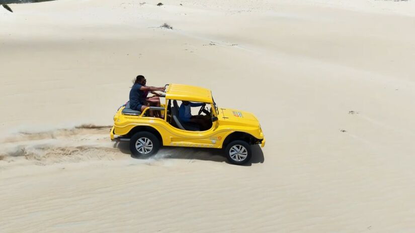 As paisagens naturais de natal, são perfeitas para os buggys (Fotos: Reprodução/Youtube)