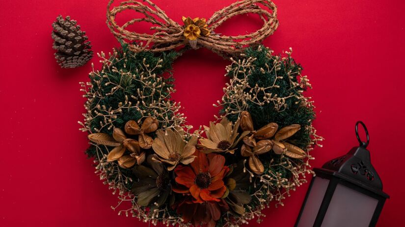 A Antiguidade Clássica (entre 800 a.C. e 476 d.C.) marca os primeiros usos das guirlandas