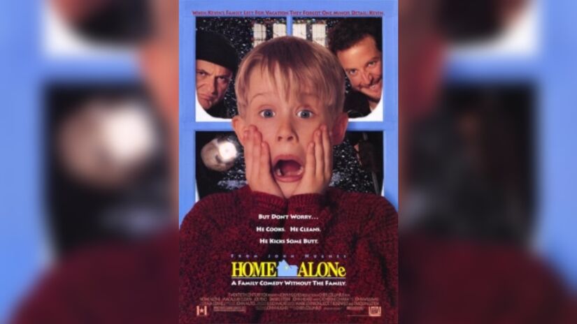 Esqueceram de mim (1990): Kevin fica sozinho em casa por engano e precisa proteger o lar de dois ladr&otilde;es atrapalhados.