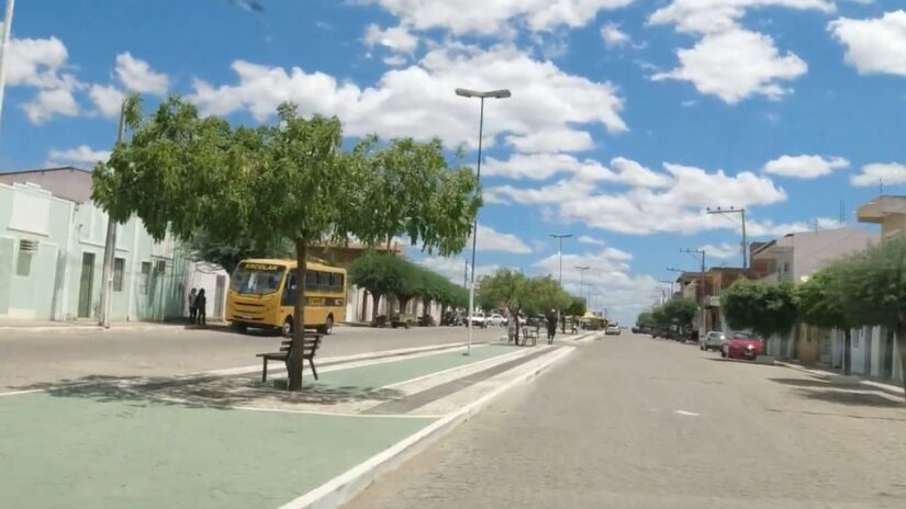 Município é típíco representante do sertão nordestino. Imagem: Reprodução Youtube/Contraprosa