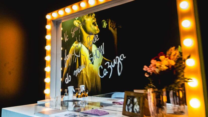 Celebrando a vida e a obra de um dos maiores nomes da música brasileira, a exposição marca os 40 anos do álbum 'Exagerado', lançado em 1985, e ocupa cerca de 1.800 m&#xB2;.