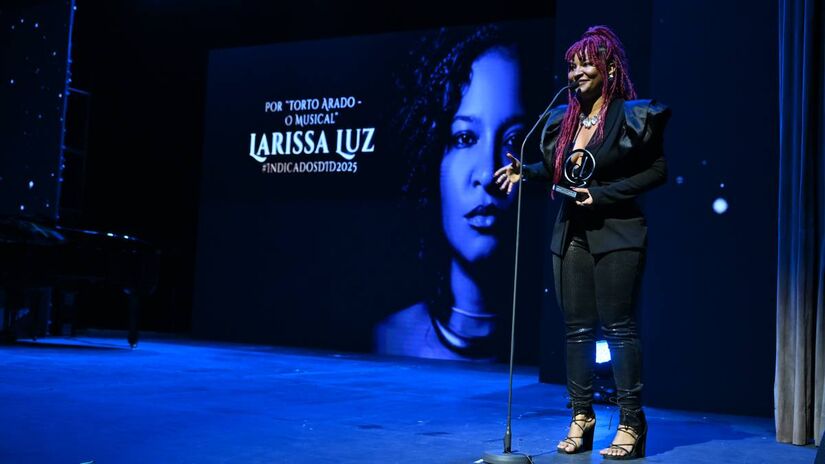 Noite, comandada pelos mestres de cerimônia Rodrigo Miallaret e Maria Clara Rosis, apresentou versões especiais de trechos dos musicais indicados. Fotos: Beth Santos