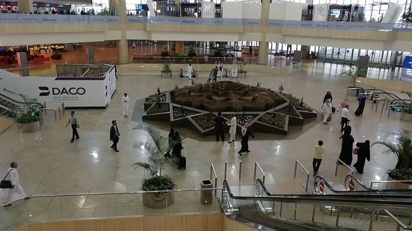 4. Aeroporto Internacional Rei Fahd - Arábia Saudita (Foto: Ashashyou/Wikimedia Commons)