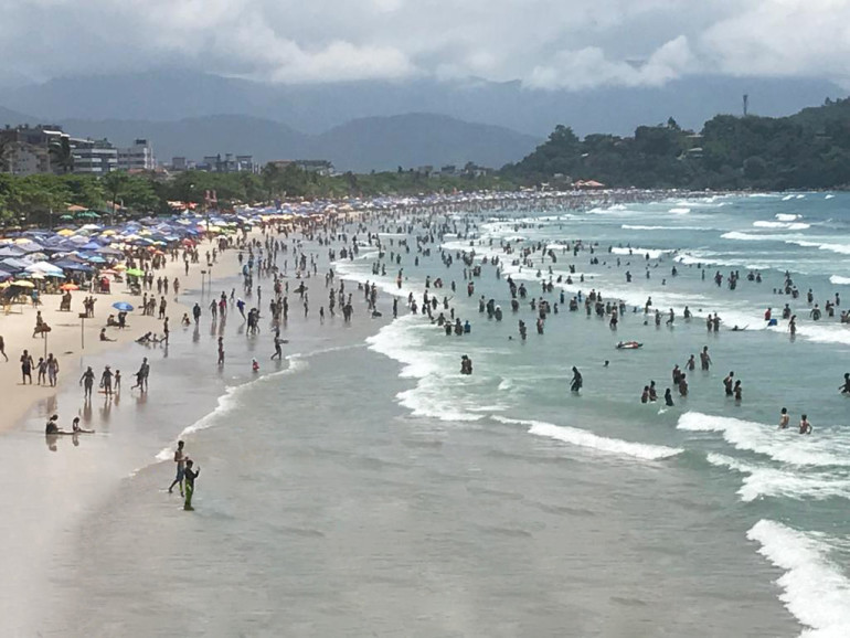 Praia Grande, em Ubatuba, uma das mais populares do litoral paulista/Divulga&ccedil;&atilde;o/PMU