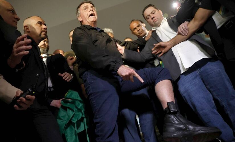 Caso seja aprovado, projeto reduz pena de Bolsonaro para 13 anos, e em dois anos ele pode ter progressão de pena/Pedro Ladeira/Folhapress