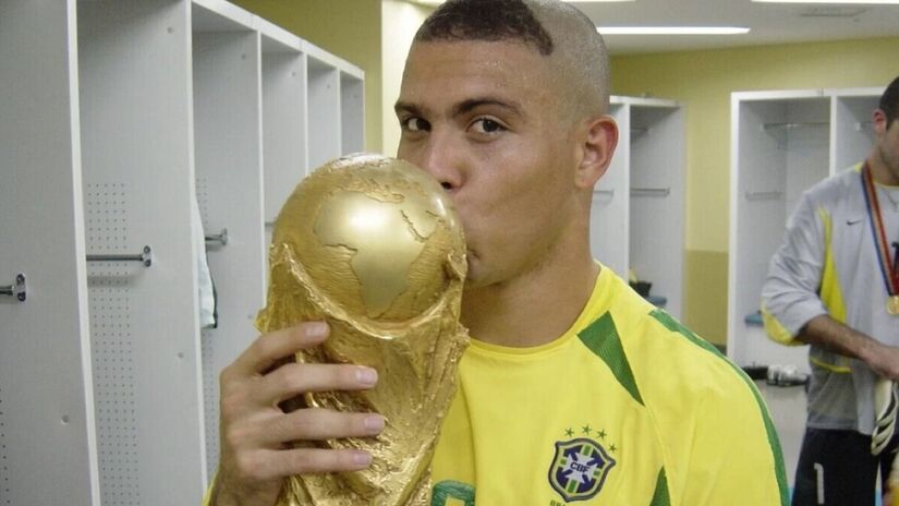 Novamente líder, o Brasil teve 100% de aproveitamento na campanha do penta, na Coreia do Sul e Japão, em 2002. Vitórias sobre Turquia (2 a 1), China (4 a 0) e Costa Rica (5 a 2) - (Divulgação/CBF)