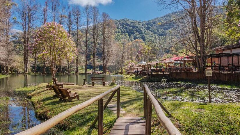 A poucos quilômetros de Campos do Jordão, Santo Antônio do Pinhal é daquele tipo de cidade que conquista justamente por ser o oposto da vizinha famosa. Foto: Divulgação/Tripadvisor