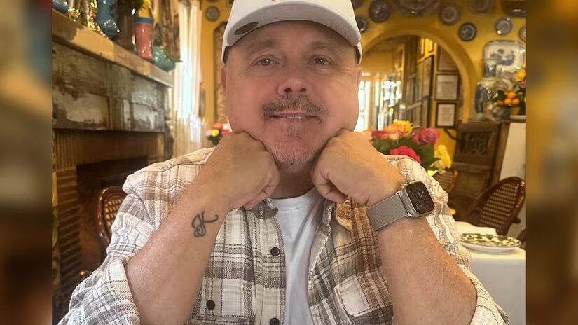 Nascido em fevereiro de 1958, na capital paulista, Walter Afanasieff é o compositor do sucesso natalino de Mariah Carey - (Reprodução/Instagram)