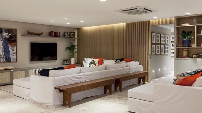 Os imóveis desse prédio impressionam não apenas pela localização e pela vista mas também pela metragem e pela infraestrutura interna (Fotos: Youtube/Reprodução)