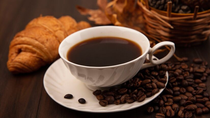 Café está entre as bebidas mais consumidas no mundo e faz parte da rotina de milhões de brasileiros logo nas primeiras horas do dia