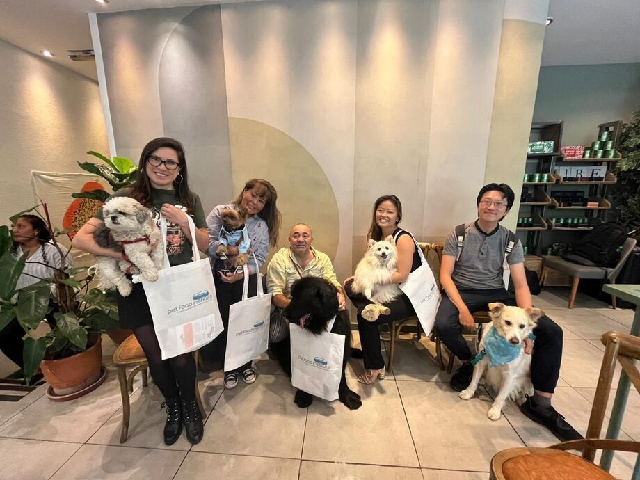 A Pet Food Institute promove conscientização para uma alimentação