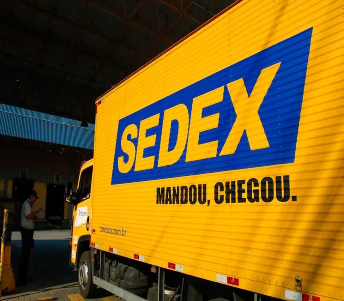 Às vésperas da Black Friday, Trabalhadores dos Correios de SP e no RJ