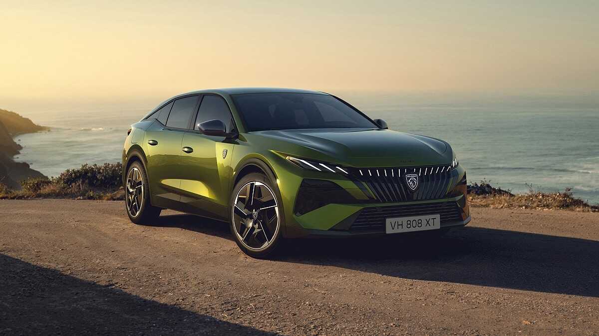 Peugeot 408 combina visual marcante, eletrificação e foco no prazer ao dirigir