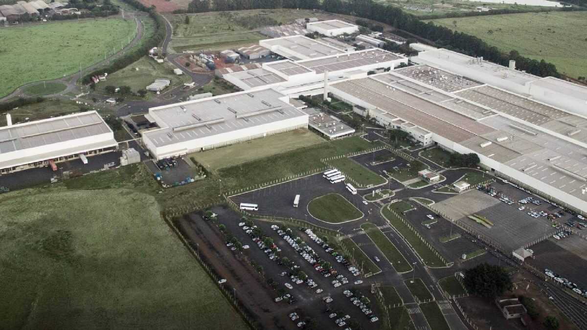 Chinesa GAC investirá 1,3 bilhão de dólares para fabricar veículos no Brasil