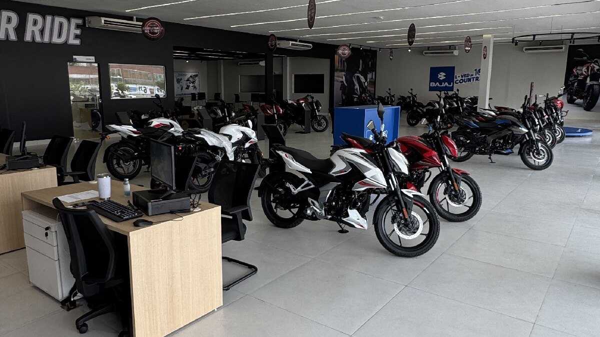 Bajaj chega a 70 lojas no Brasil com nova inauguração em Manaus