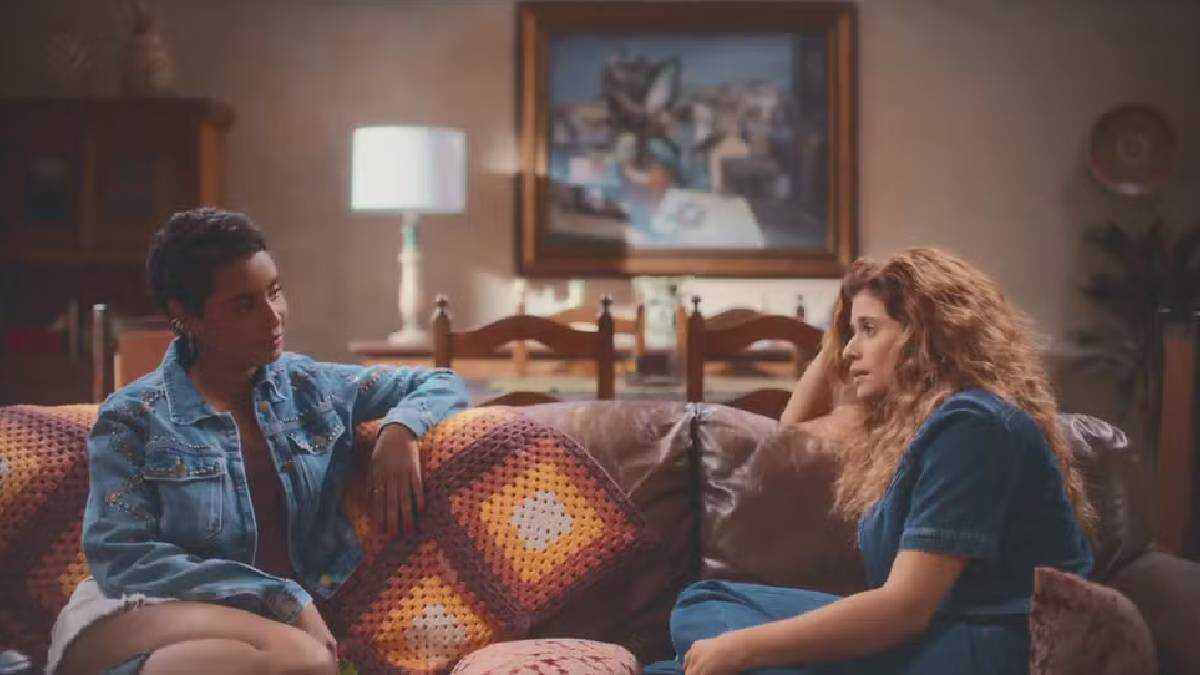 Coração Acelerado: Agrado e Eduarda voltam de turnê internacional e ganham mansão