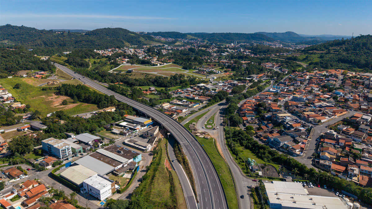 Obra de R$ 800 mi duplica 36 km da Raposo; veja novos acessos e pistas