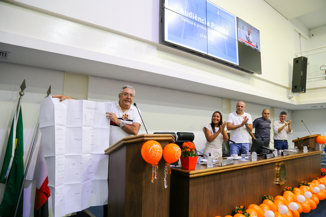 Vereador Dr. André Egydio anunciou a construção de uma Clínica Veterinária Municipal em frente ao CCZ 